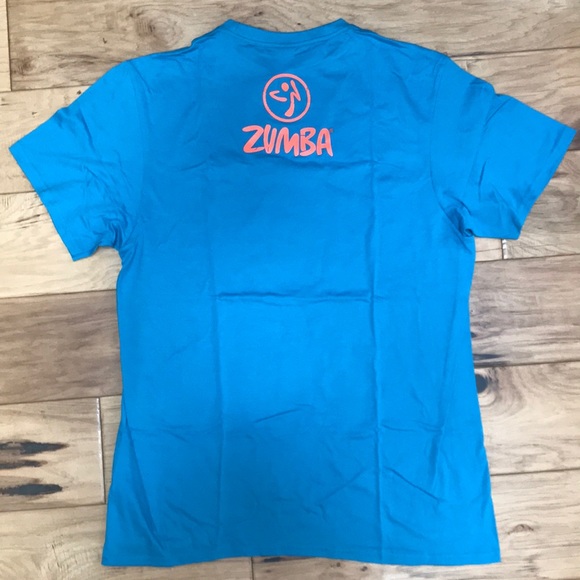 Zumba Tee shirt “The World is Our Dance Floor” - Picture 2 of 3